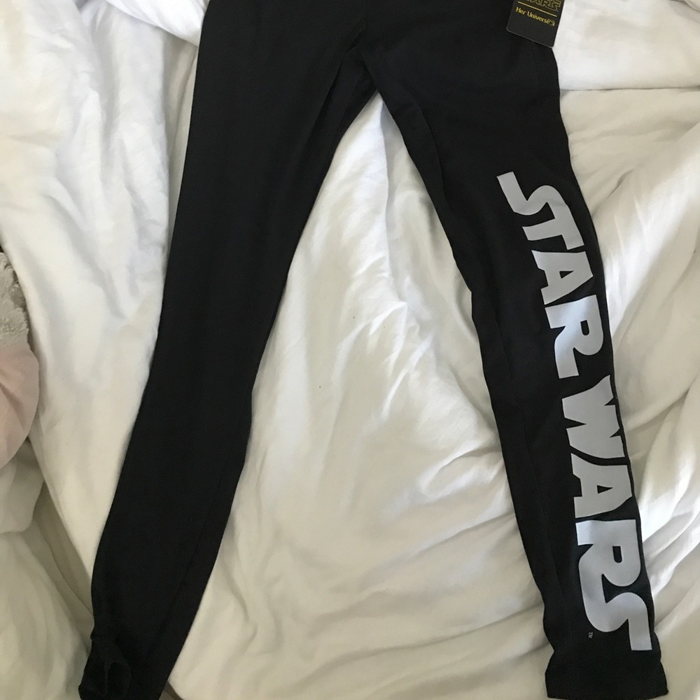 NWT Star Wars Women’s leggings